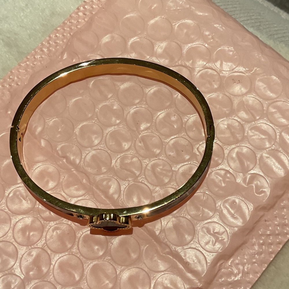 Chic Gold and Black Bracelet with Crystal Accents - Picture 4 of 7